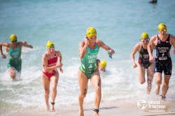 © World Triathlon