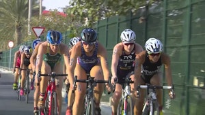 2017 World Triathlon Abu Dhabi Elite Women's Highlights ESP