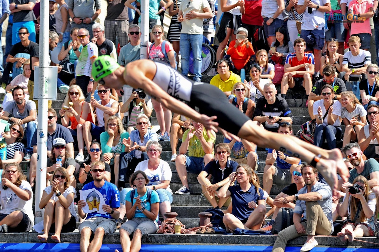 The best images of the 2018 Mixed Relay Series