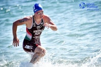 © World Triathlon