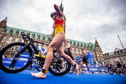 © World Triathlon