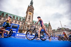 © World Triathlon