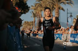 © World Triathlon