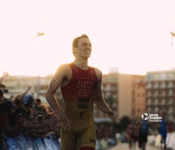 © World Triathlon