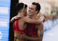 © World Triathlon