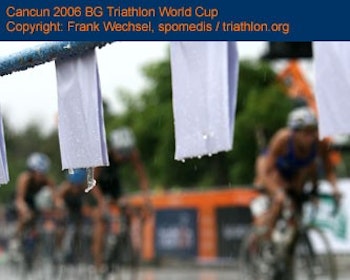 © World Triathlon
